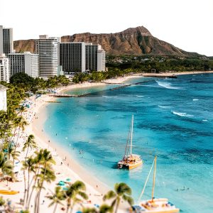 Maui Hawaii Travel Guide Kindle eBook by TravelBooks Comprehensive-0